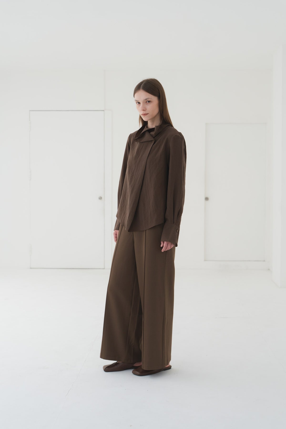 Rowan Top in Brown — Off-Duty Suiting by Florenco