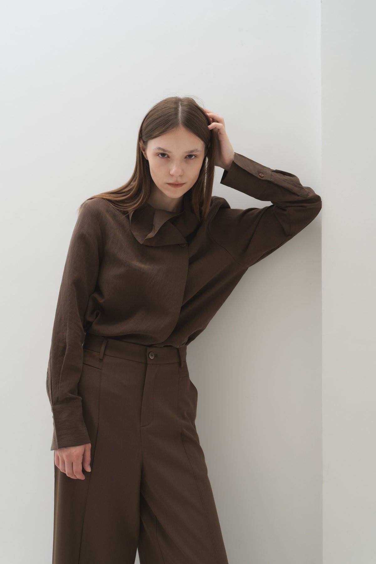 Rowan Top in Brown — Off-Duty Suiting by Florenco