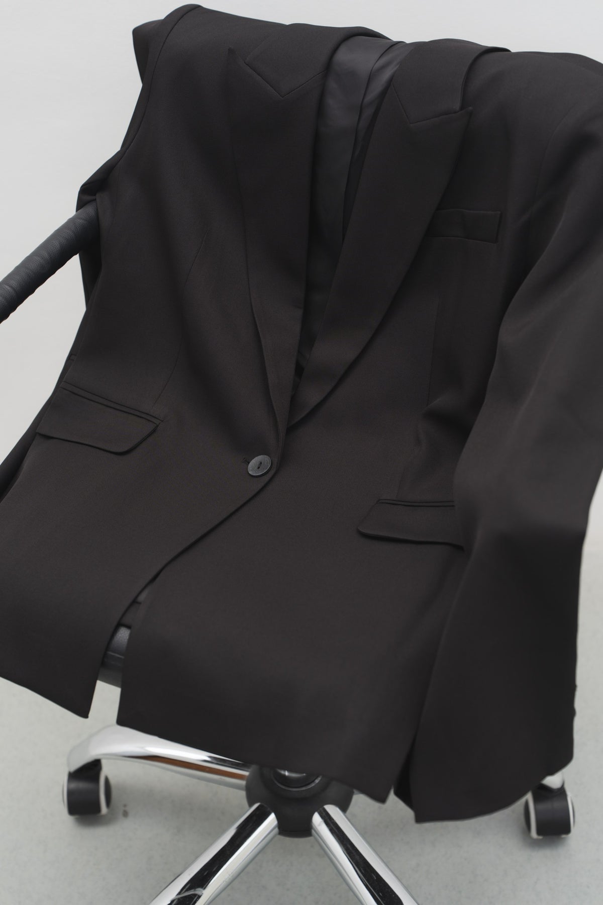 Estelle Blazer in Black — Off-Duty Suiting by Florenco