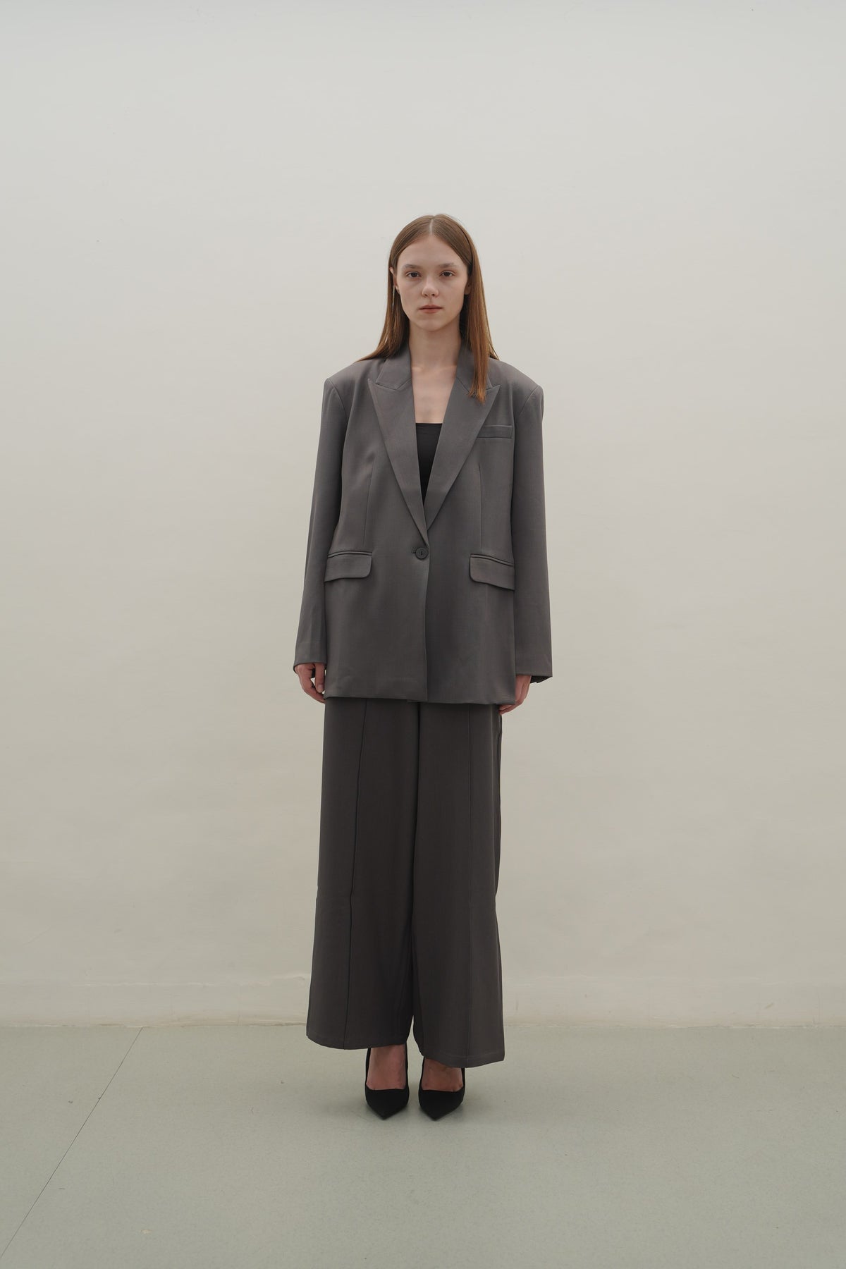 Estelle Pants in Grey — Off-Duty Suiting by Florenco