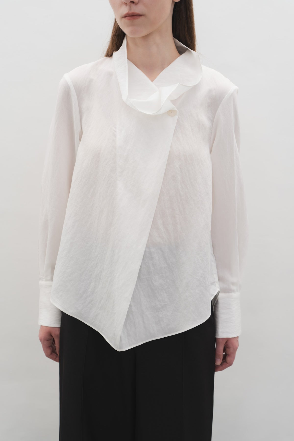 Rowan Top in White — Off-Duty Suiting by Florenco
