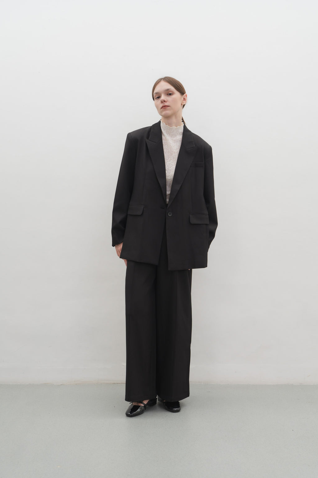 Estelle Blazer in Black — Off-Duty Suiting by Florenco