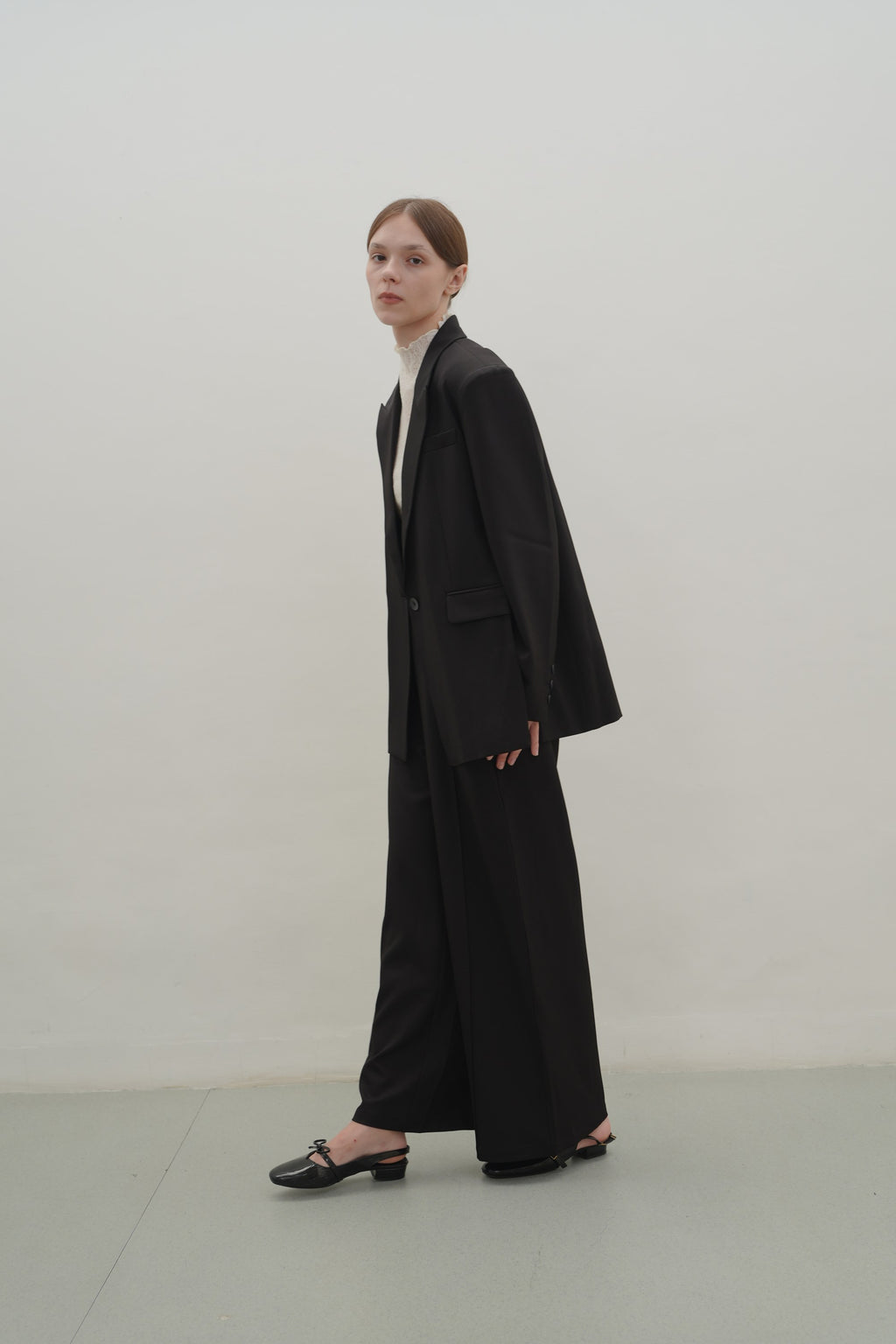 Estelle Blazer in Black — Off-Duty Suiting by Florenco