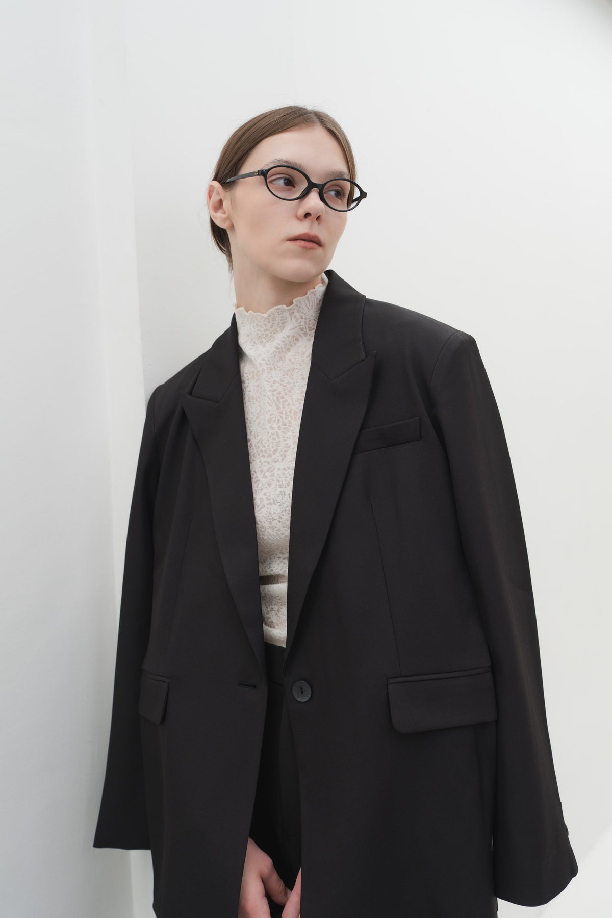 Estelle Blazer in Black — Off-Duty Suiting by Florenco